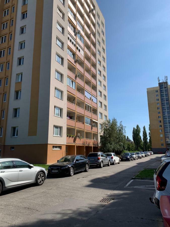 Apartament Tt10 Botanicka Trnava Dış mekan fotoğraf