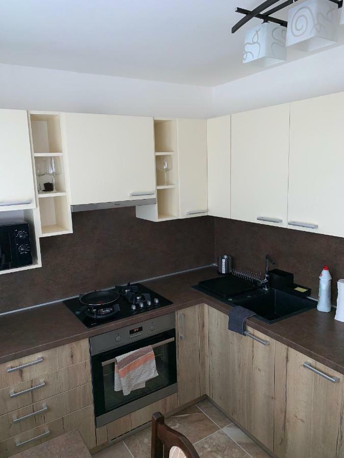Apartament Tt10 Botanicka Trnava Dış mekan fotoğraf